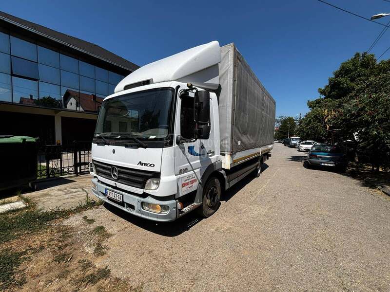 Mercedes Benz Atego 818 rampa