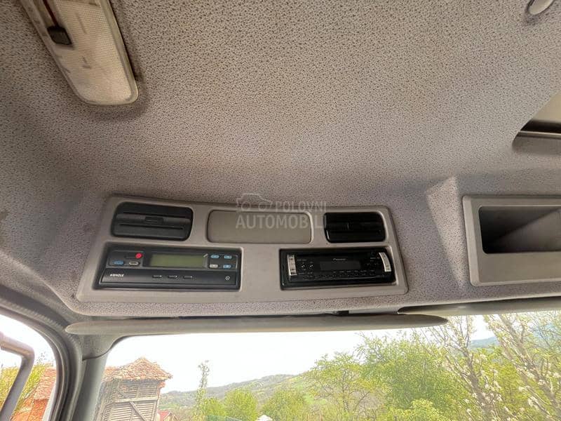 Mercedes Benz Atego 818 rampa