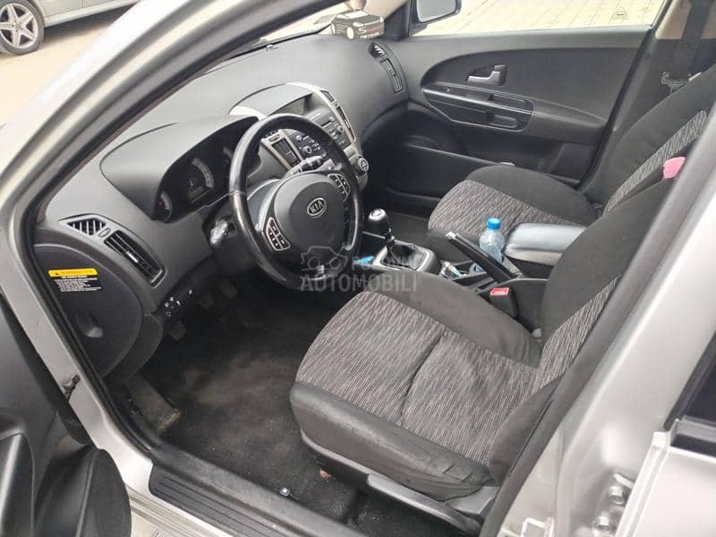 Kia cee`d 