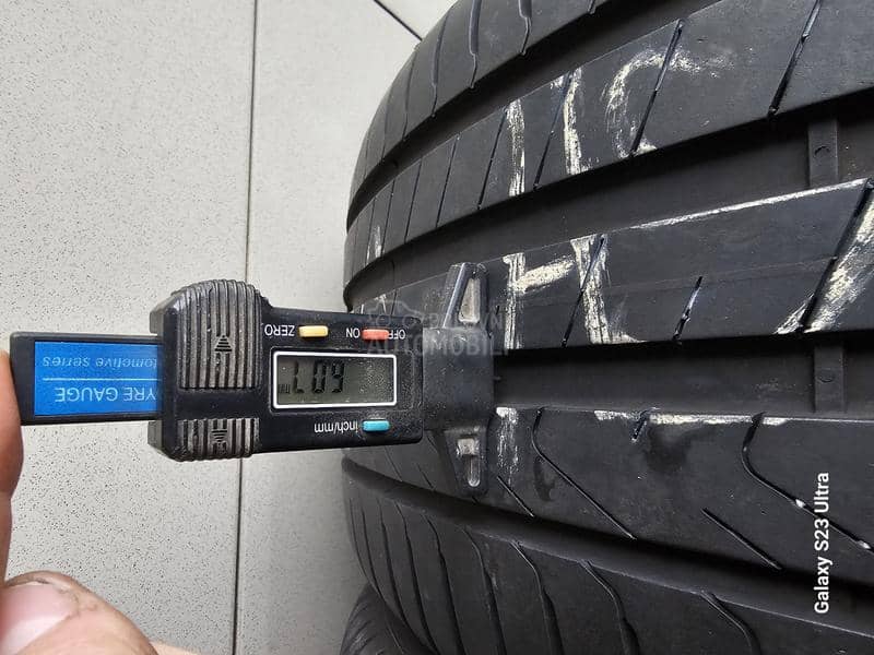 Pirelli 245/40 R18 Letnja