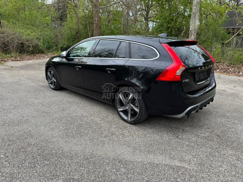 Volvo V60 2.0 D3 R-Design