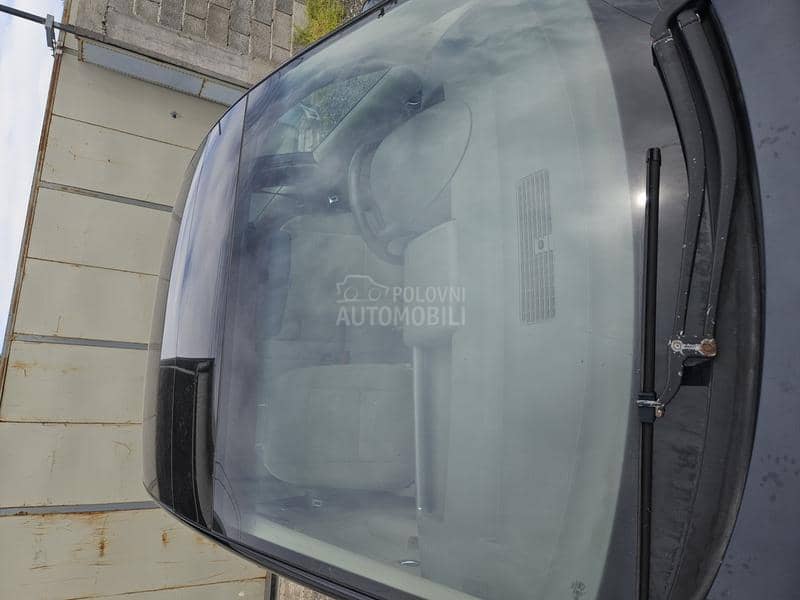 Delovi za Audi A2 2003. god.