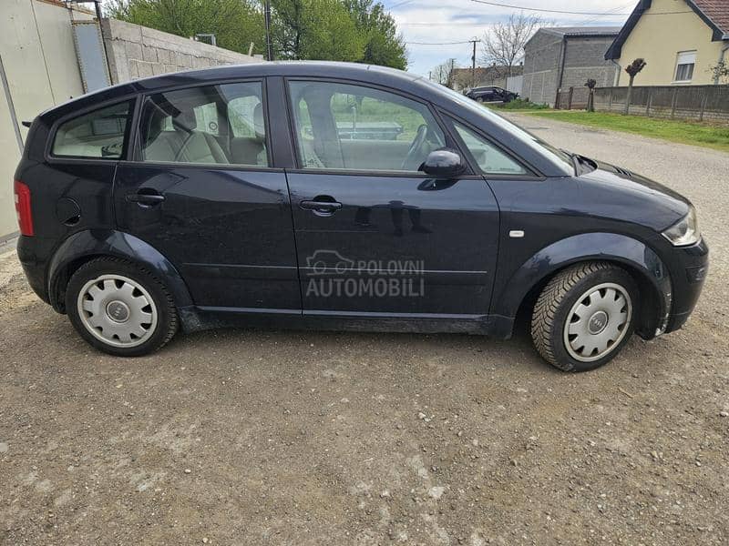Delovi za Audi A2 2003. god.