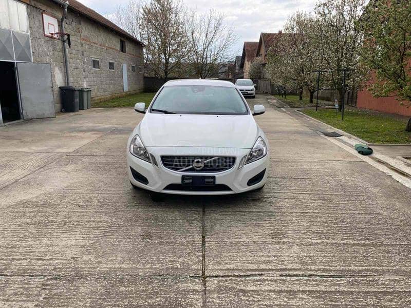 Volvo V60 1.6 D