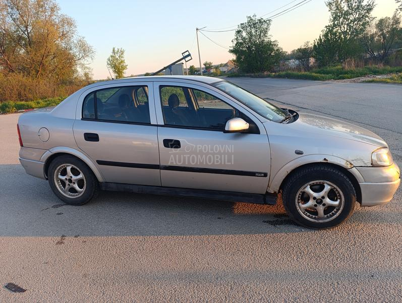 Opel Astra G 