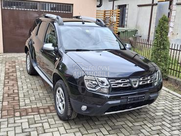 Dacia Duster 4x4 CH   N A V I