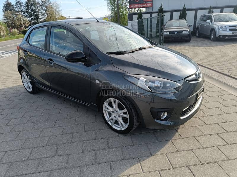Mazda 2 sport