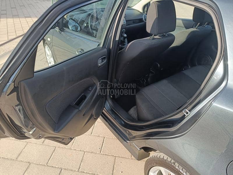 Mazda 2 sport