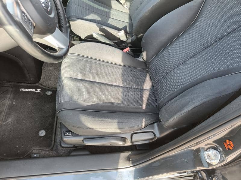 Mazda 2 sport