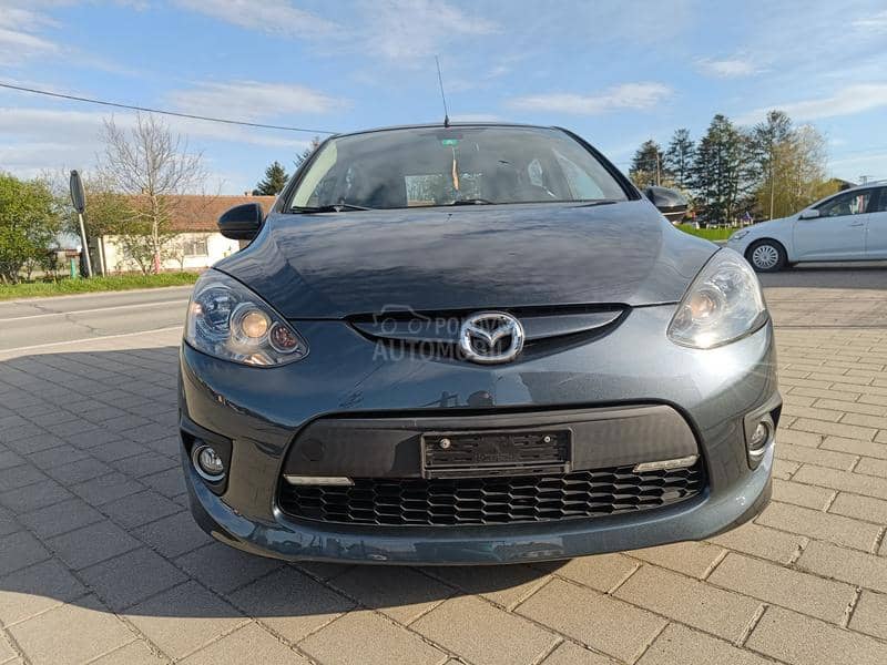 Mazda 2 sport