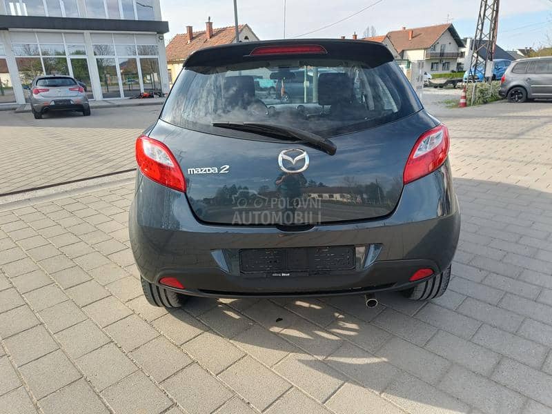 Mazda 2 sport