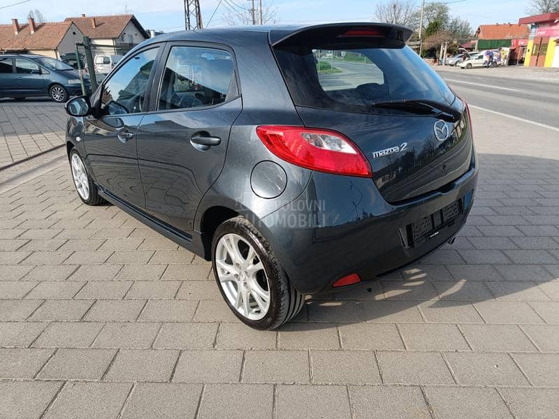 Mazda 2 sport