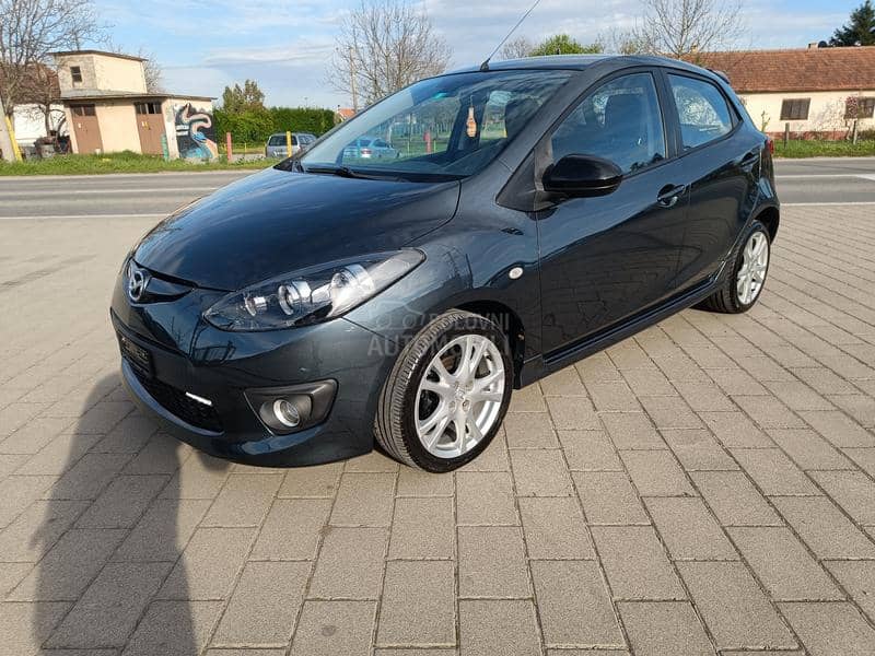 Mazda 2 sport