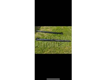 prag sajtne pvc original za Audi A7 od 2019. do 2021. god.