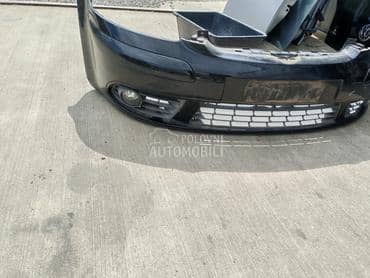 branik za Volkswagen Golf Plus od 2005. do 2009. god.