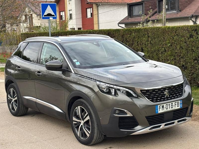 Peugeot 3008 1.5HDI ALLURE