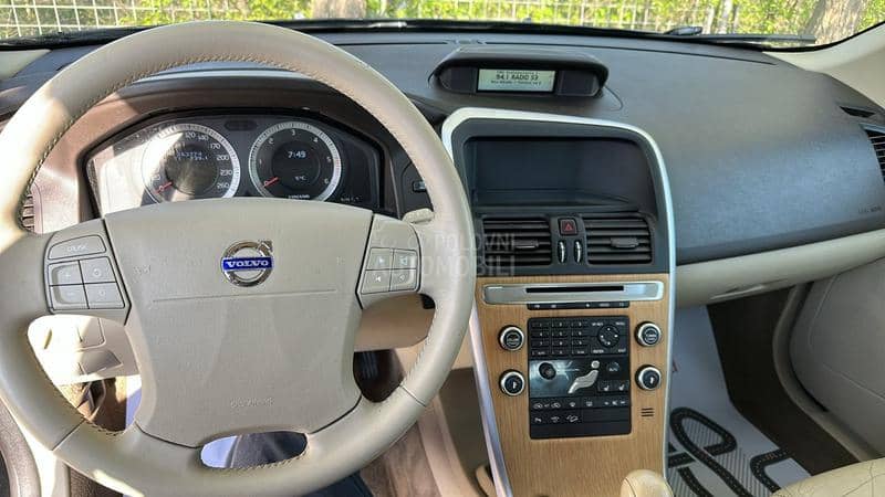 Volvo XC60 2.4 D5