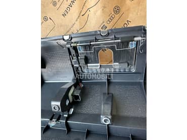 Senzor za gepek,mikroprekidac za Audi Q3 od 2011. do 2018. god.