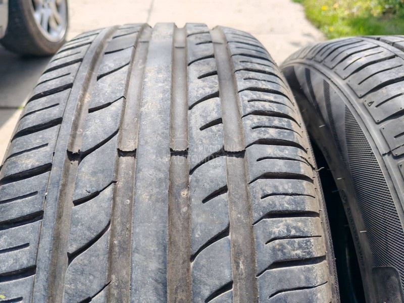 Goodride 235/55 R17 Letnja