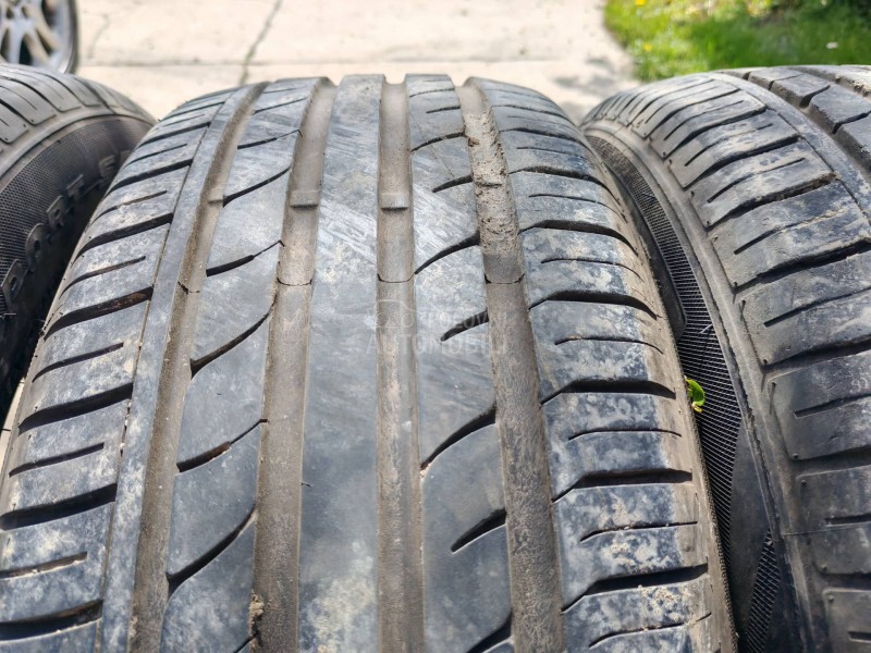 Goodride 235/55 R17 Letnja