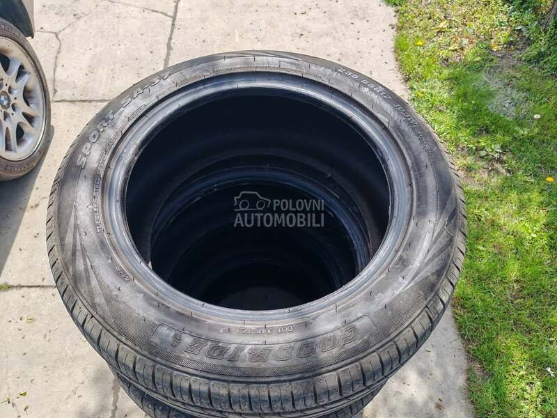 Goodride 235/55 R17 Letnja
