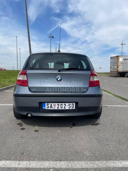 BMW 118 