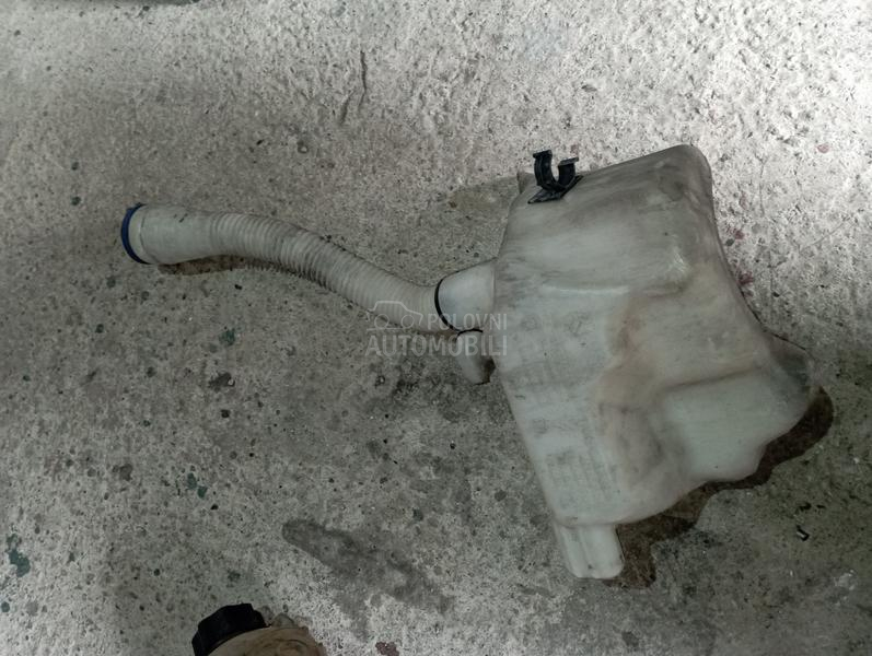 Posuda tecnosti brisaci