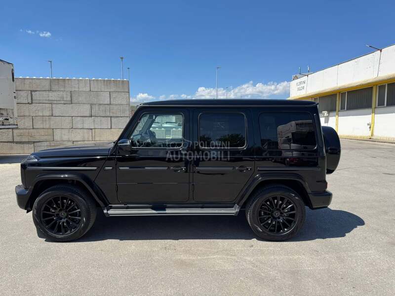 Mercedes Benz G 400 