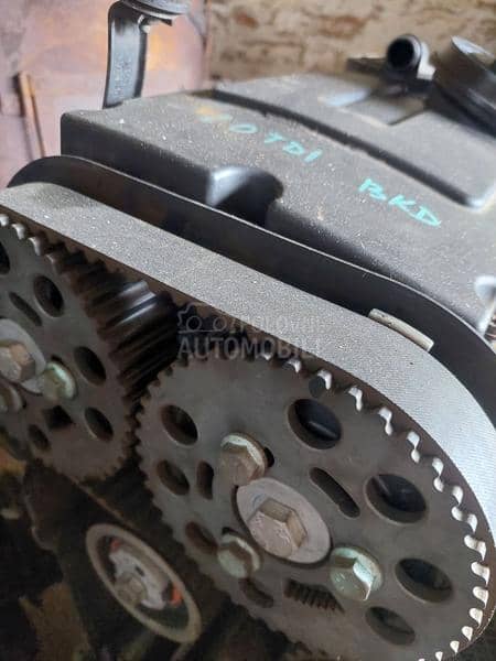 Kompletan motor 2.0 16v BKD