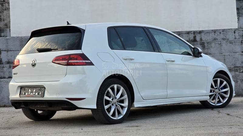 Volkswagen Golf 7 1.2 TSI DSG R-Line