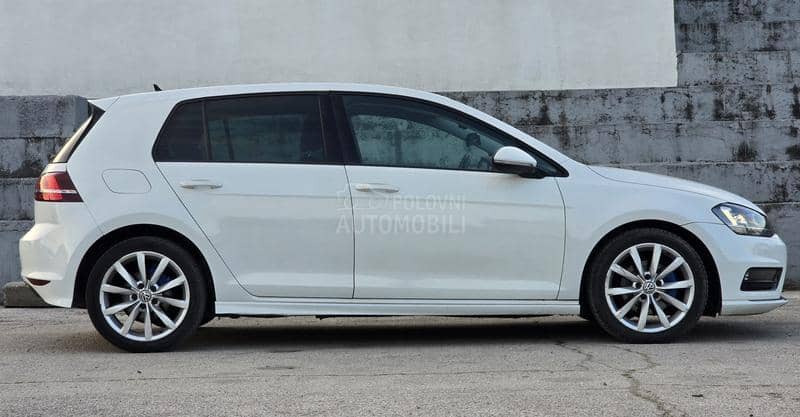 Volkswagen Golf 7 1.2 TSI DSG R-Line