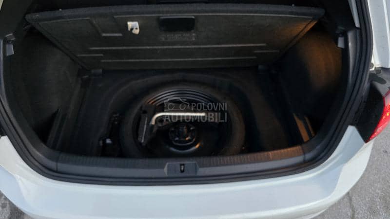 Volkswagen Golf 7 1.2 TSI DSG R-Line