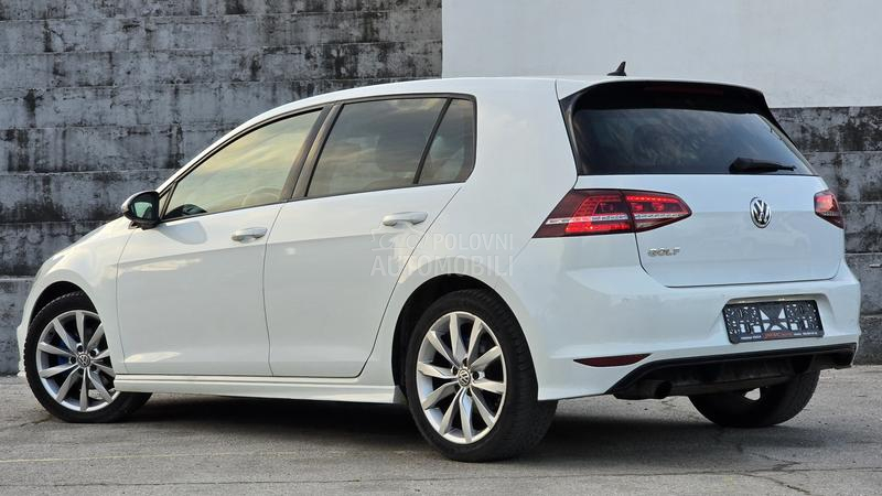 Volkswagen Golf 7 1.2 TSI DSG R-Line