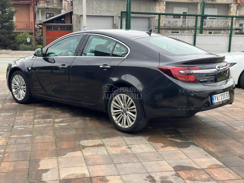 Opel Insignia 