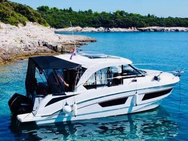 Beneteau Antares 9OB