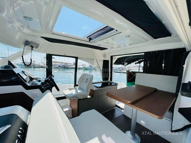 Beneteau Antares 9OB
