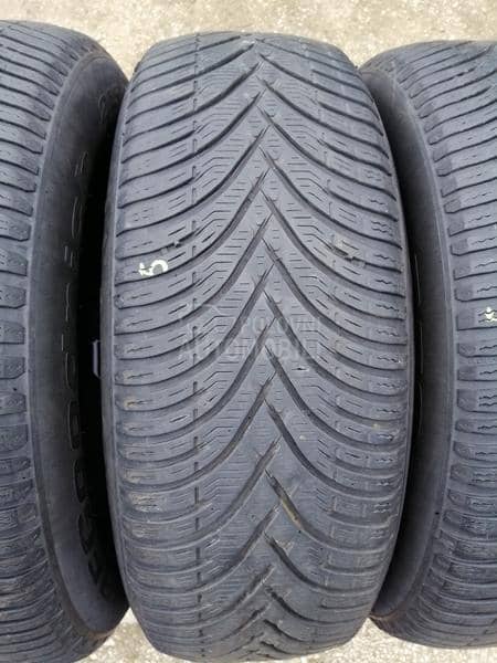 BFGoodrich 215/65 R16 Zimska