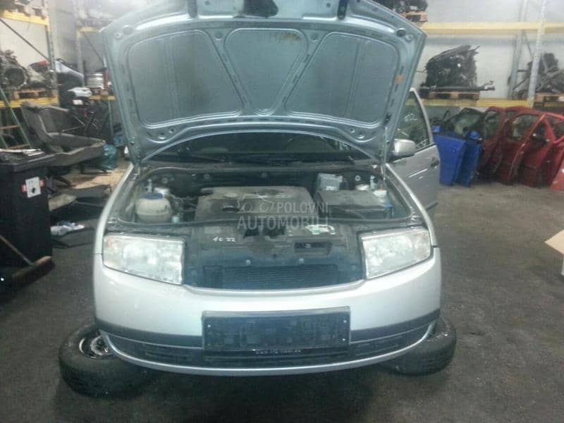 Škoda Fabia 2003 -  kompletan auto u delovima