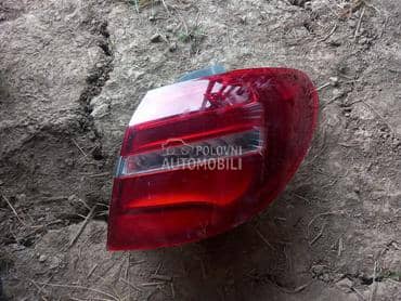 Stop svetlo za Mercedes Benz B Klasa