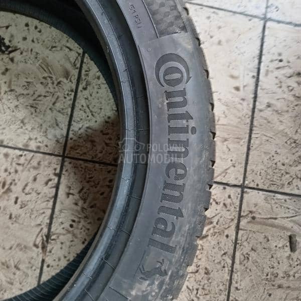 Continentalxl 235/45 R18 Zimska