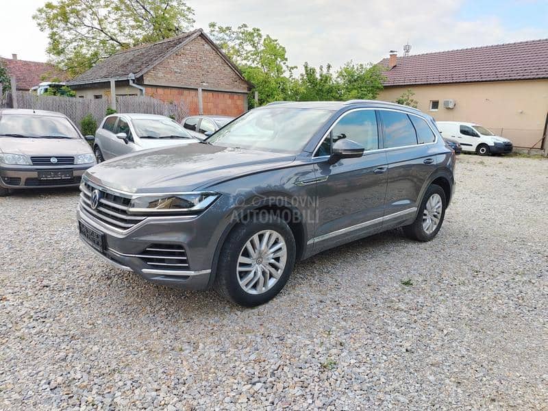 Volkswagen Touareg 3.0 tdi Virt dsg
