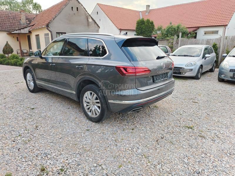 Volkswagen Touareg 3.0 tdi Virt dsg