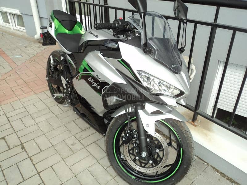 Kawasaki Ninja e-1