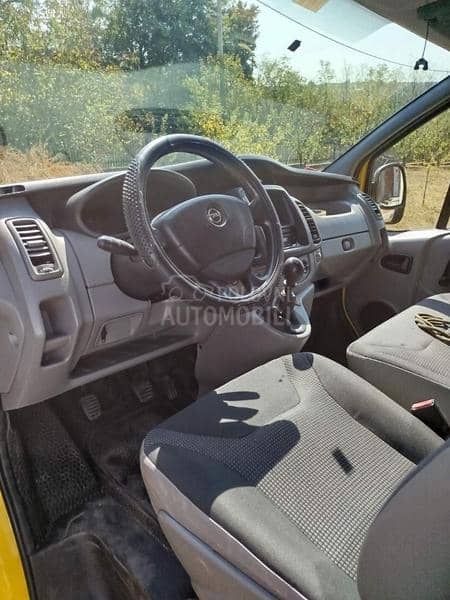 Opel Vivaro 2.0 TDI