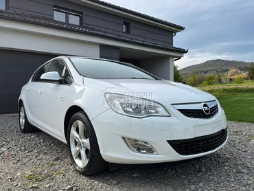 Opel Astra J 1.7 CDTI