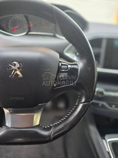 Peugeot 308 1,6hdi/n.avi/org.k.m