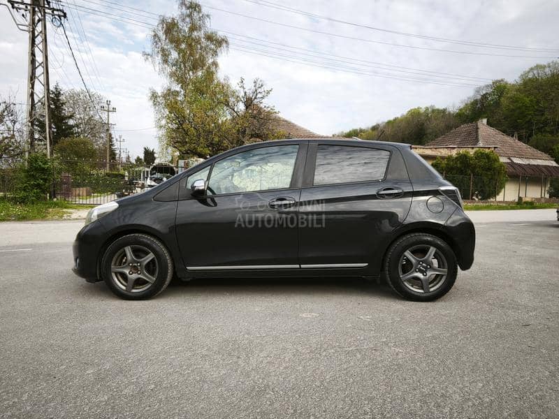 Toyota Yaris Nav/Kam