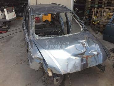Fiat Stilo 2002 -  kompletan auto u delovima