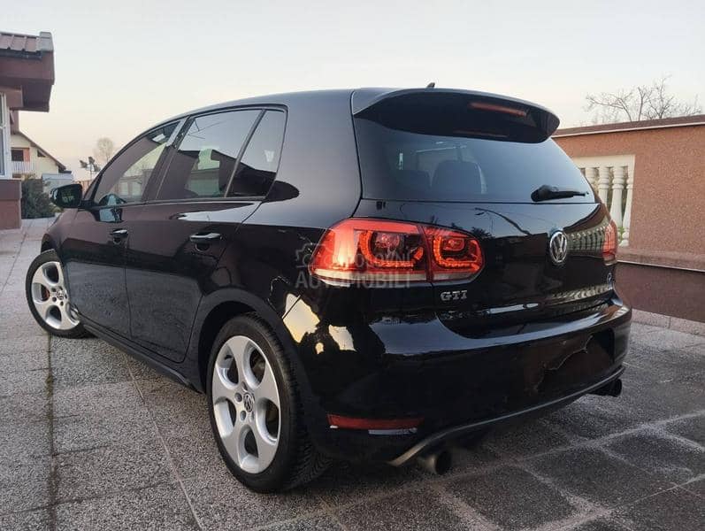 Volkswagen Golf 6 GTI