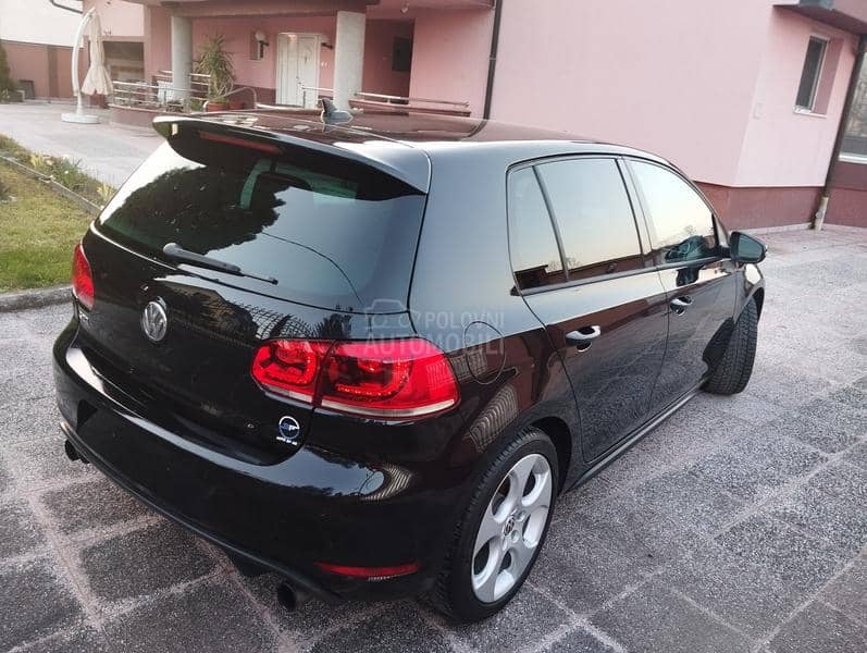 Volkswagen Golf 6 GTI